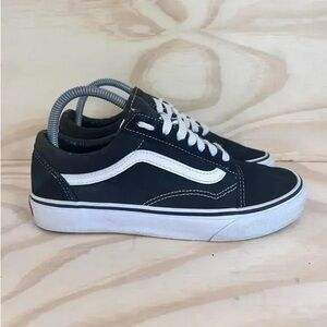 Vans Classic Black and White Low-Top Shoes